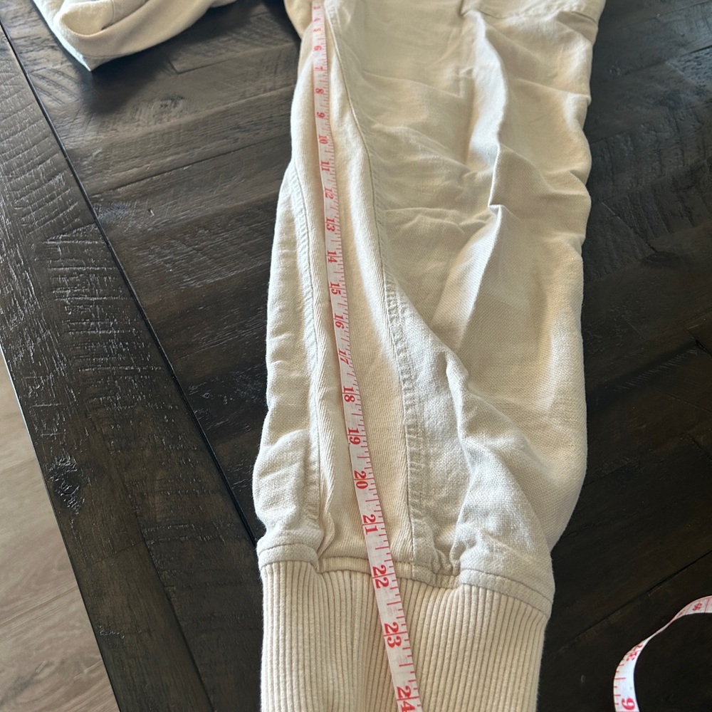 Dress Forum Cream Linen Cotton Joggers - Picture 4 of 9